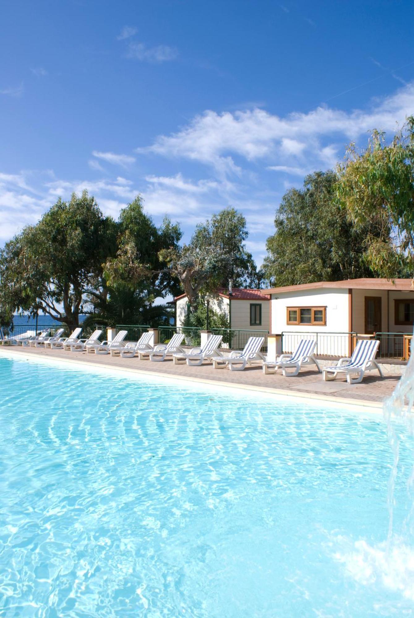Villaggio Dei Fiori Sanremo Exteriör bild