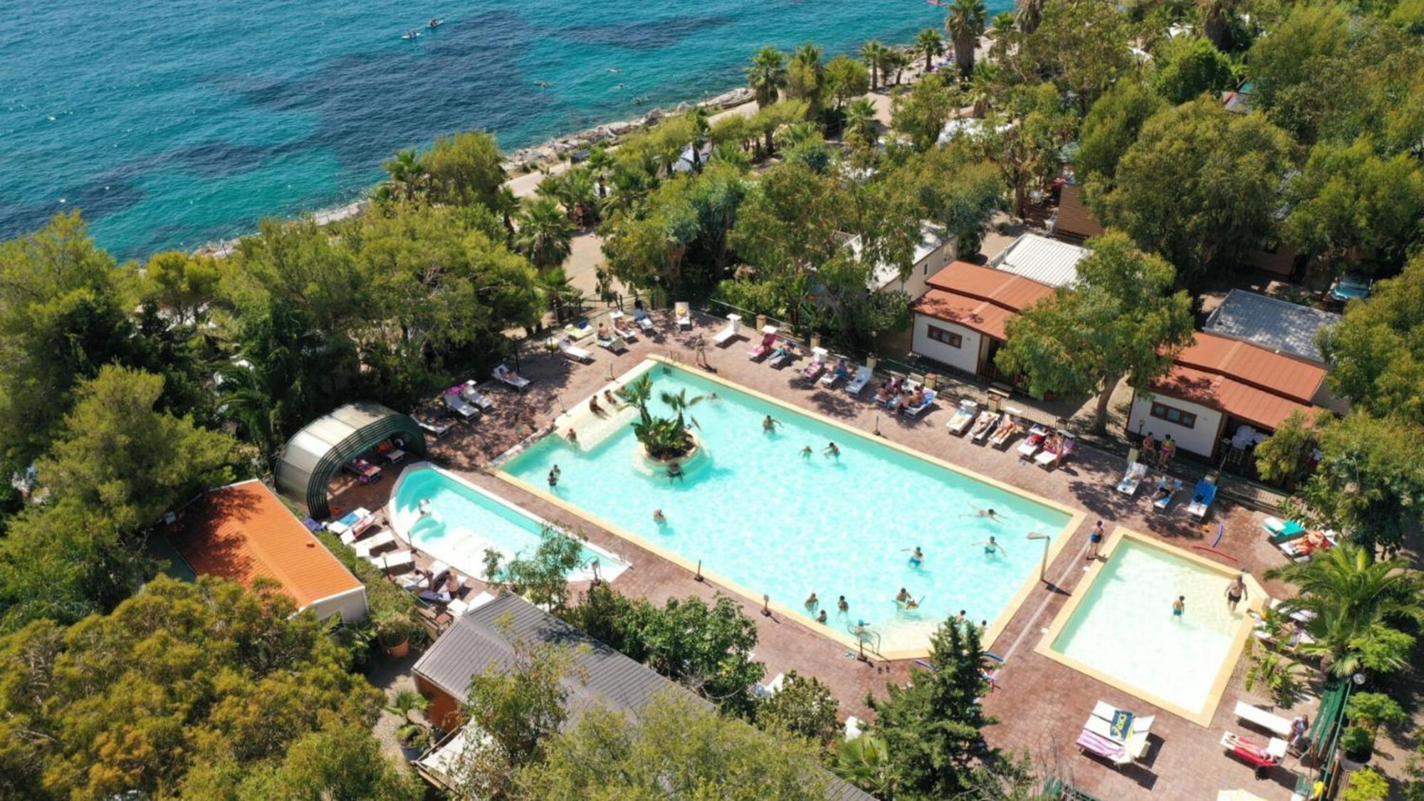 Villaggio Dei Fiori Sanremo Exteriör bild