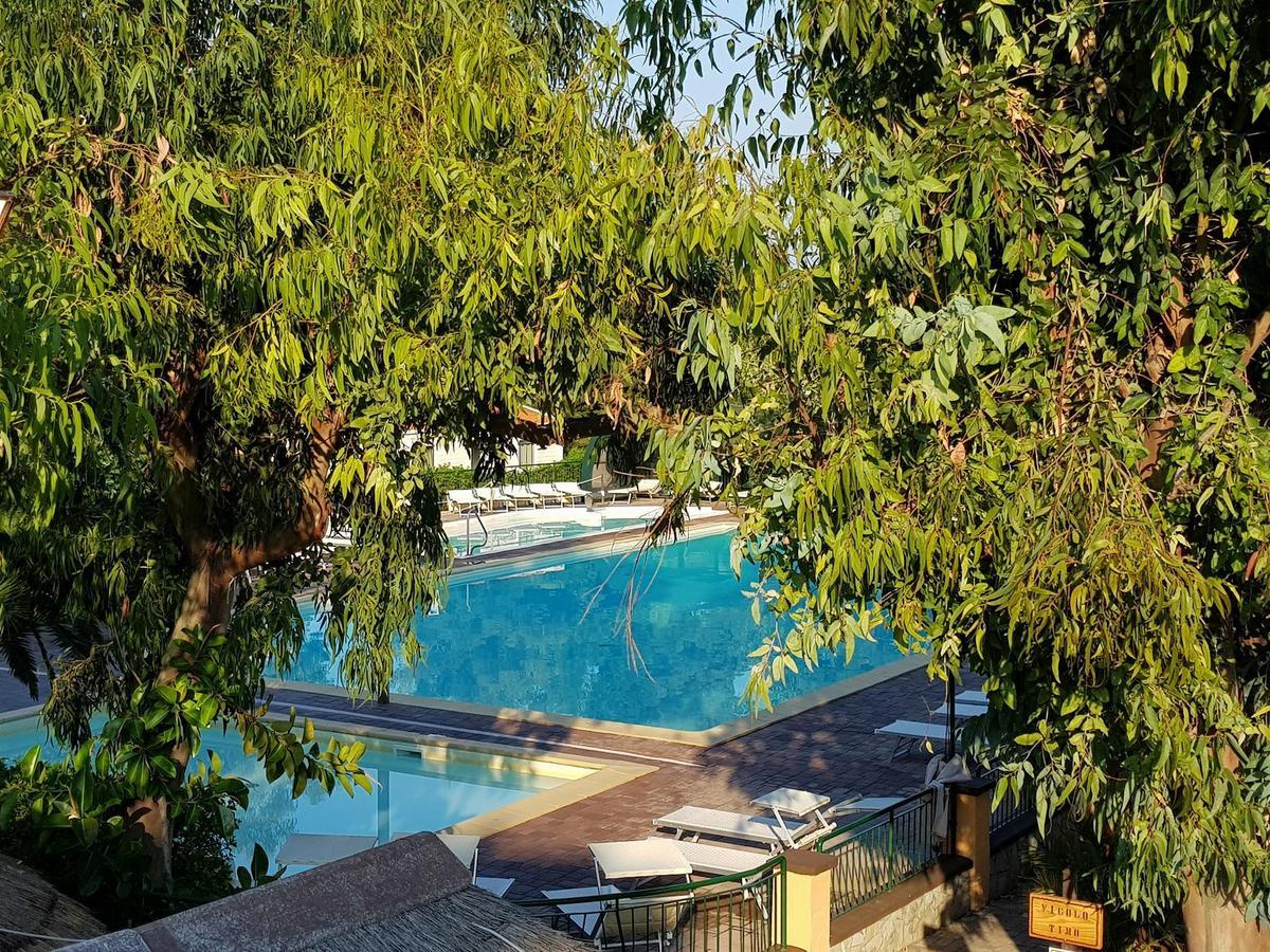 Villaggio Dei Fiori Sanremo Exteriör bild